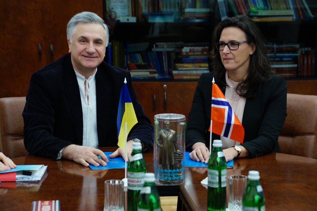 The signing of the memorandum of intent with the European Wergeland Centre