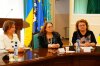 Round table 